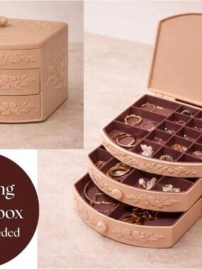 Source Unknown Peach Jewelry Organizer Box with Brown Interior